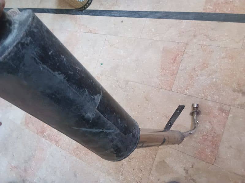 cd 70 exhaust with steel bend pipe watsapp number0 3 1 8 6 9 5 1 3 5 6 8