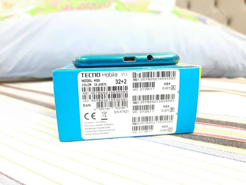 Tecno Spark 6 Go 2/32 With Box 2