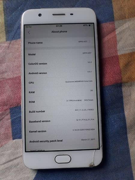 Oppo A57 3/32 only set condition apke pics mein dekho pta approved 3