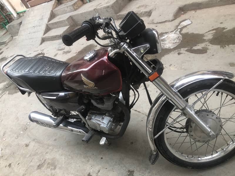 Honda 125 self start 2121 model 2