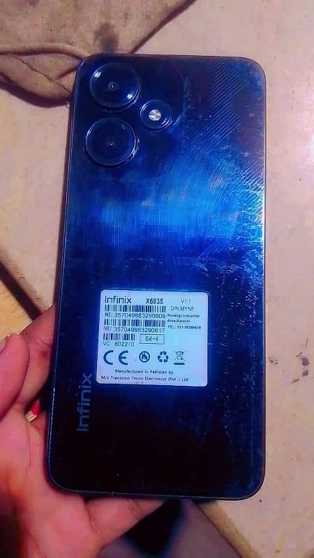 Infinix hot 30 play 4gb 64 rom 5