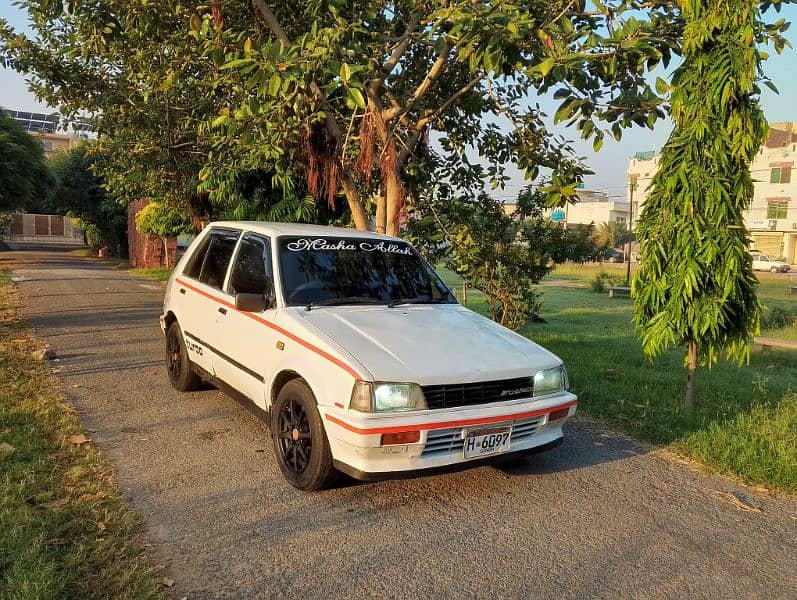 Daihatsu Charade 1986 0