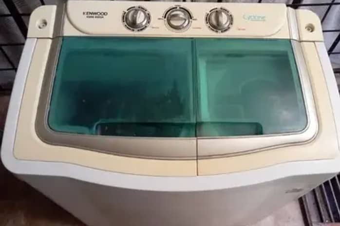 Kenwood Washing Machine Plus Dryer 1