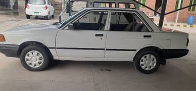 Nissan Sunny 1989