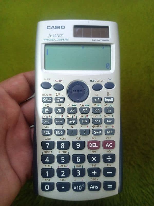 Casio Scientific Calculator Fx-991 es original 1