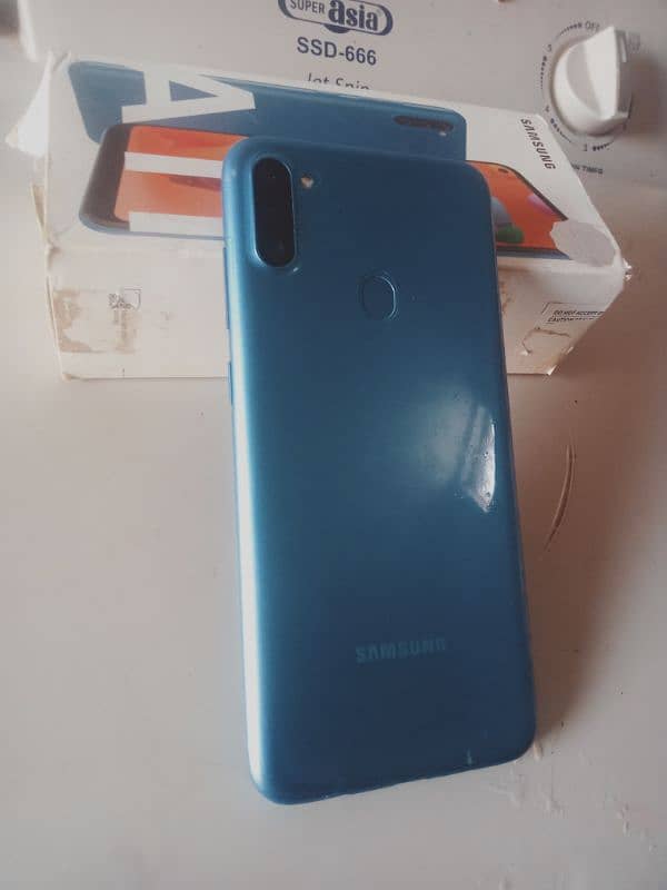 Samsung mobile 8