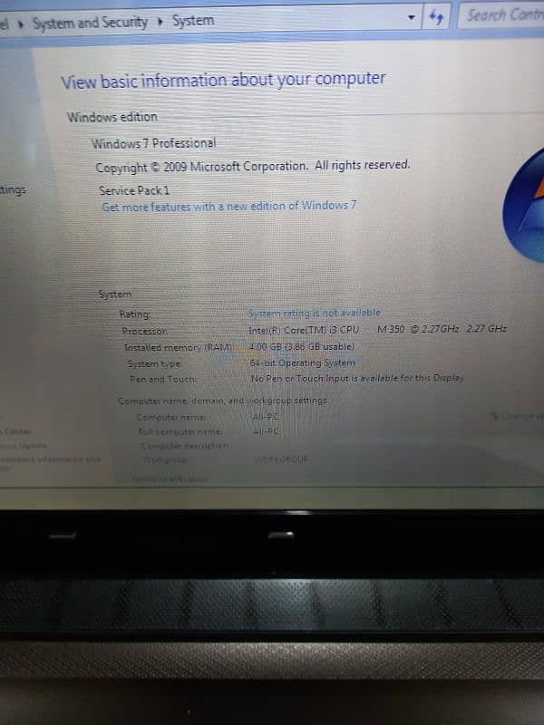 Asus Laptop 4 Gb ram 250 Rom 3