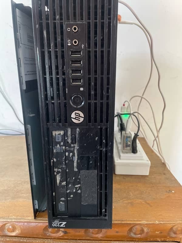 Gaming pc that can run any game gta6,5 anything price negotiable 0