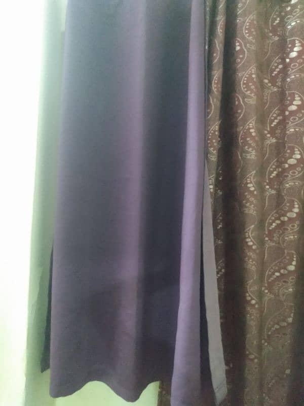 three curtain good condition hai 3