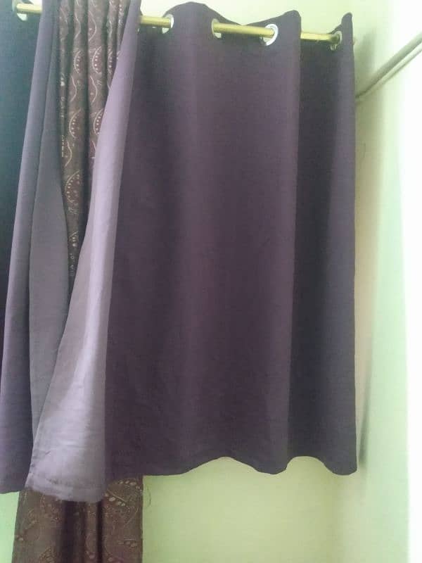 three curtain good condition hai 6