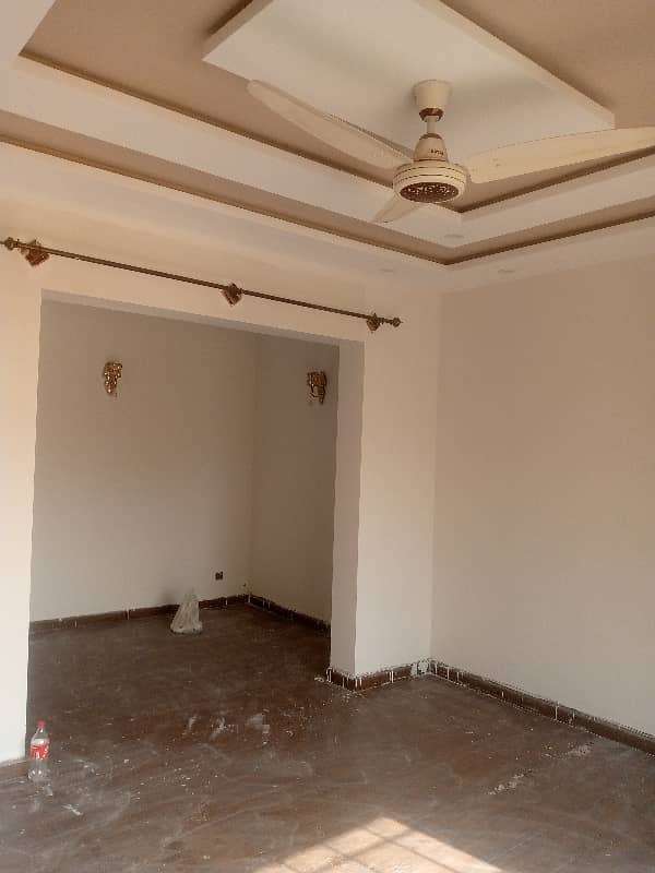 13 Marla house for rent in bahria town phase 8 B block Gas available 5