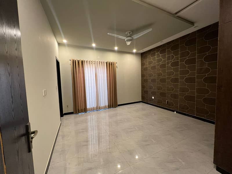 5 Marla Independent Ground Portion Available For Rent In Gulraiz With Seprate Gate 20