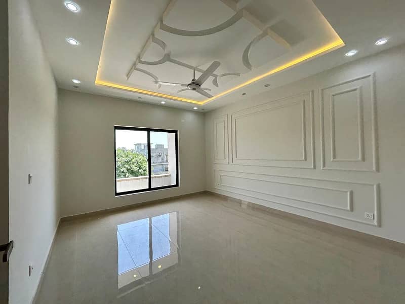 5 Marla Independent Ground Portion Available For Rent In Gulraiz With Seprate Gate 27