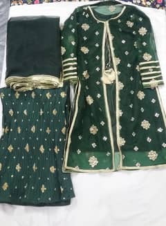 Stitched Suite Available 03096650597