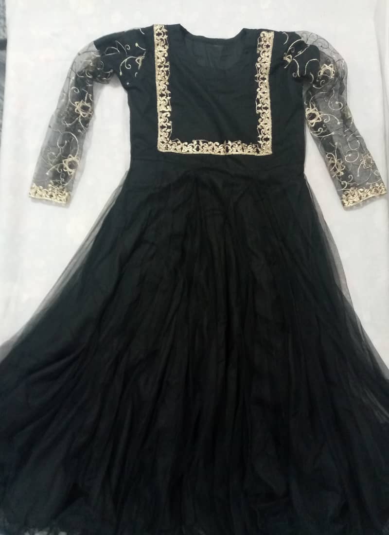 Stitched Suite Available 03096650597 2