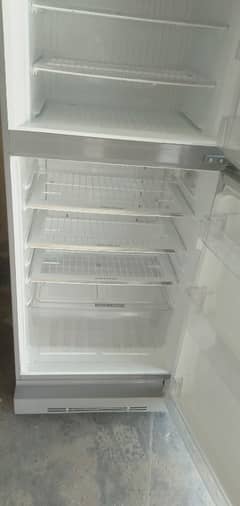 Pel Refrigerator