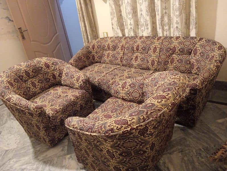 sofa Bhrai wala 1