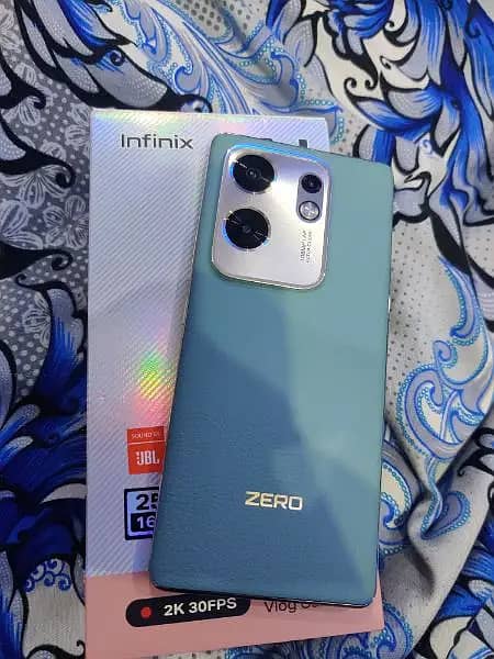 Infinix zero 30 with warranty, original Assieries 2