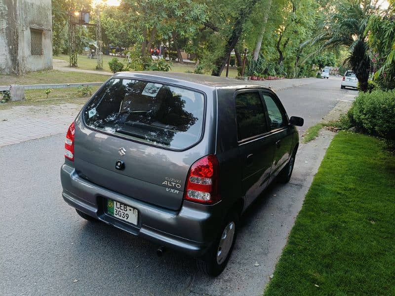 Suzuki Alto 2011 3