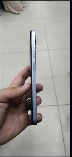 Infinix hot 30 8/128 good condition 0