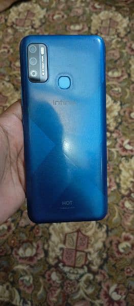 Infinix hote 9 play condition 10/8.5 ha 4/64 1