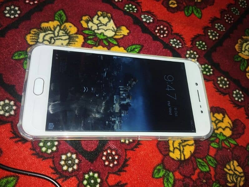 vivo y67 6/128 new , kit mobile for sale . 4