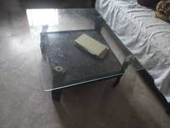 center glass table 0