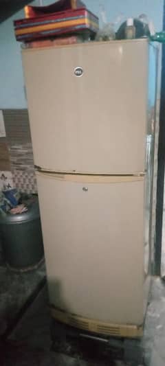 PEL REFRIGERATOR