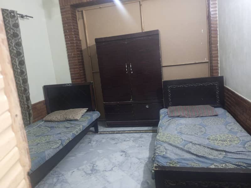 Furnish room available in G11 /1 for male 3