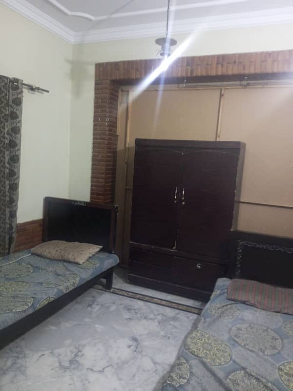 Furnish room available in G11 /1 for male 5