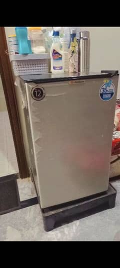 9101 Dawlance Silver Single Door Room Refrigerator 0