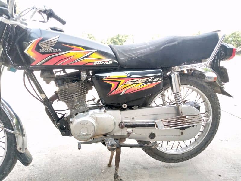 Honda Cg125 Black 5