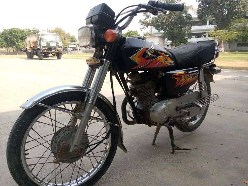 Honda Cg125 Black 6