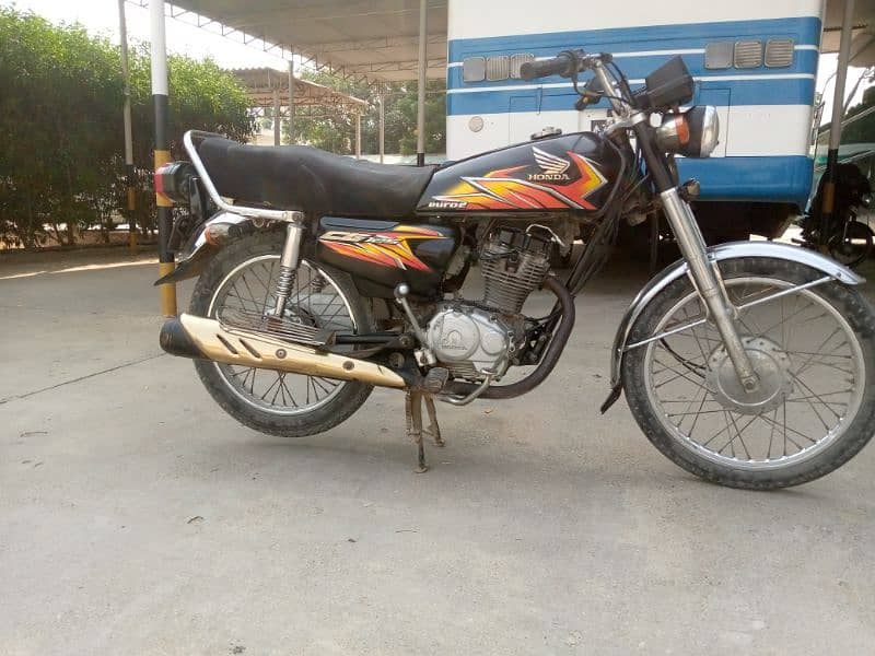 Honda Cg125 Black 7