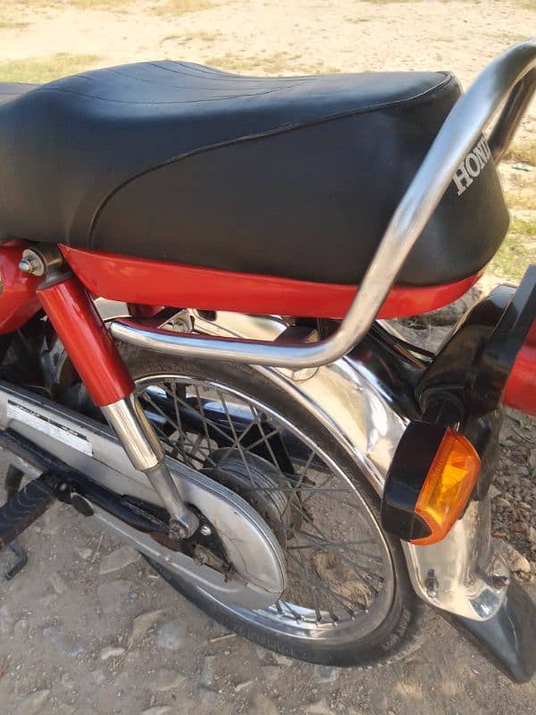 Honda cd 70 3