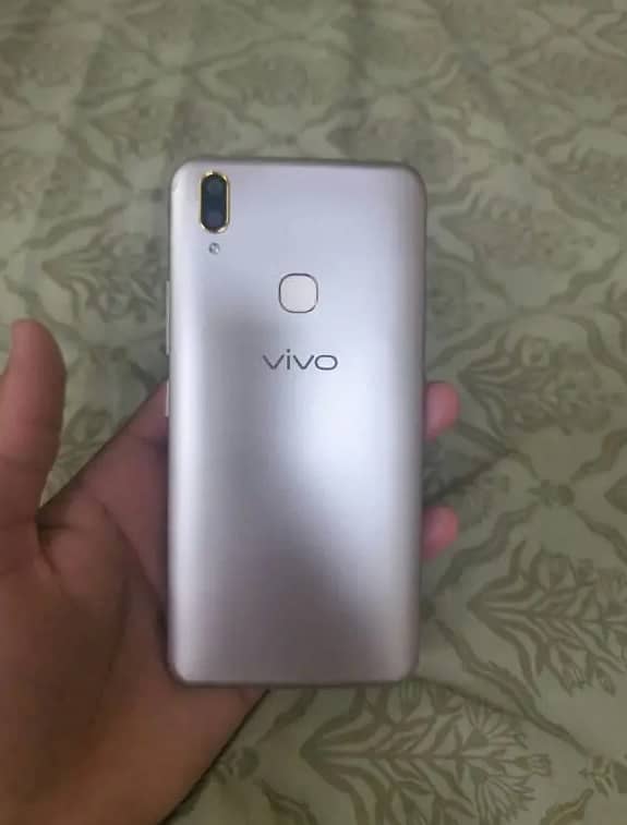 Vivo Y85a  4/64 1