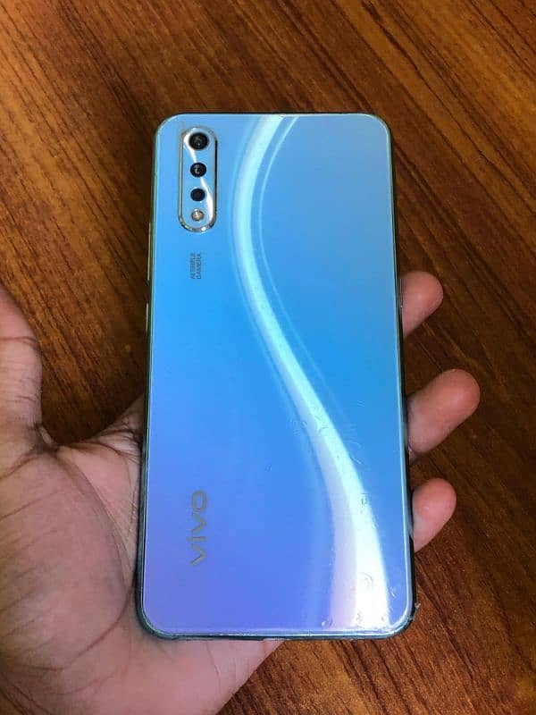 ViVo S1 Ram 4 Rom 128 1