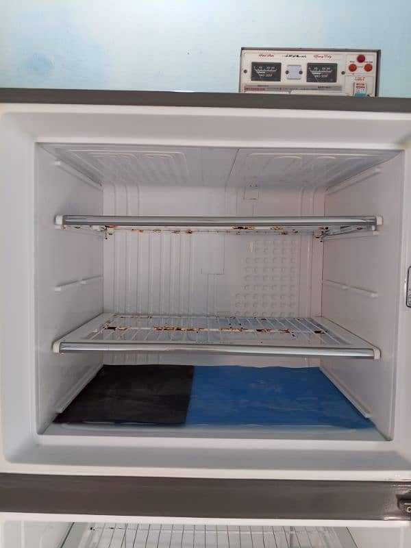 Dawlance jumbo Refrigerator 3