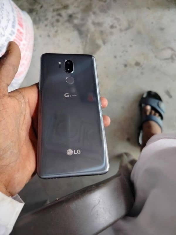 Lg g7 think 4/64 6