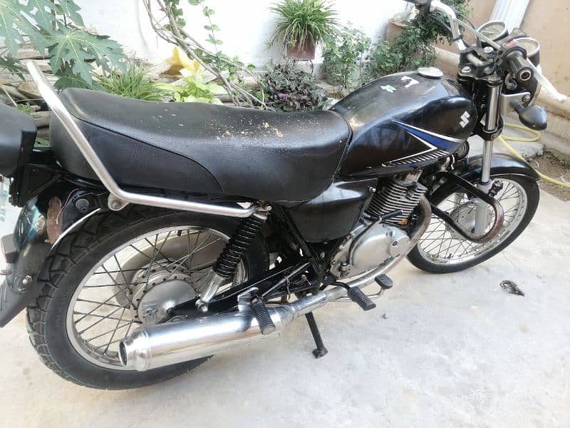 Suzuki GS 150 2015 Model For Sale 1