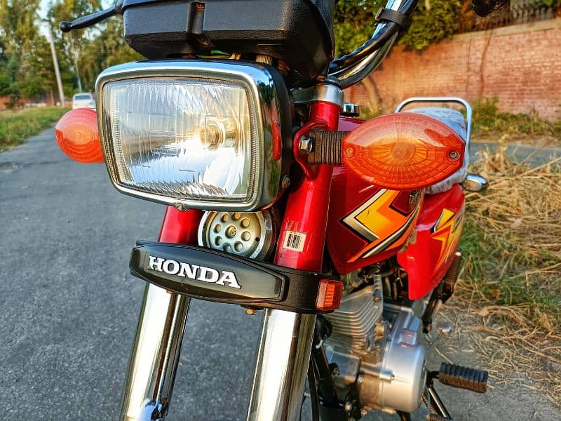 Honda 125 2021 model 03283767676 12