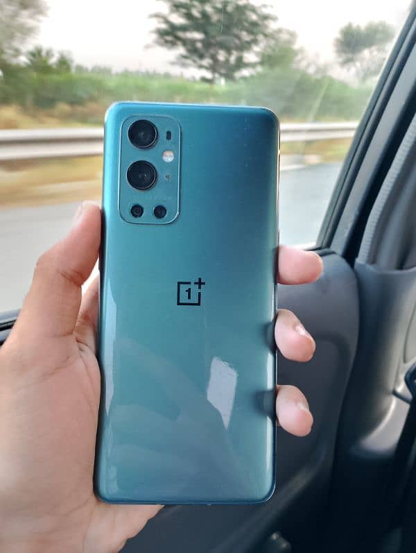 OnePlus 9 pro 8/256  Read Description 1