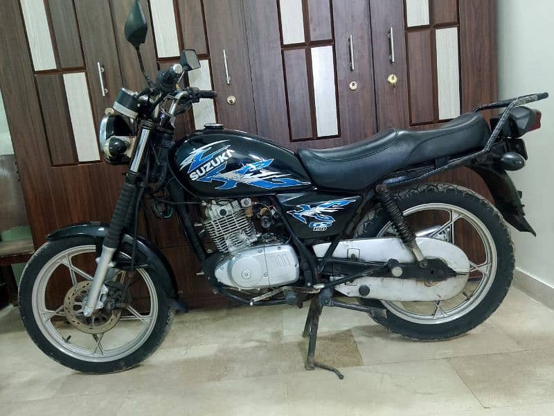 Suzuki Gs 150 Special Edition Fully Genuine. 4