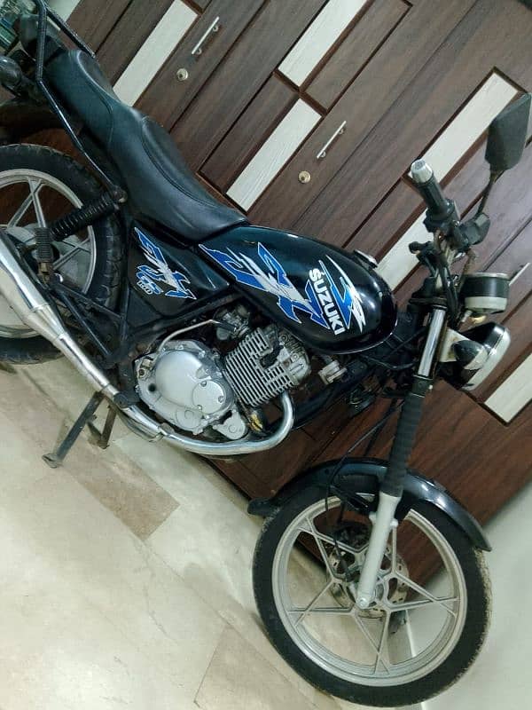 Suzuki Gs 150 Special Edition Fully Genuine. 6