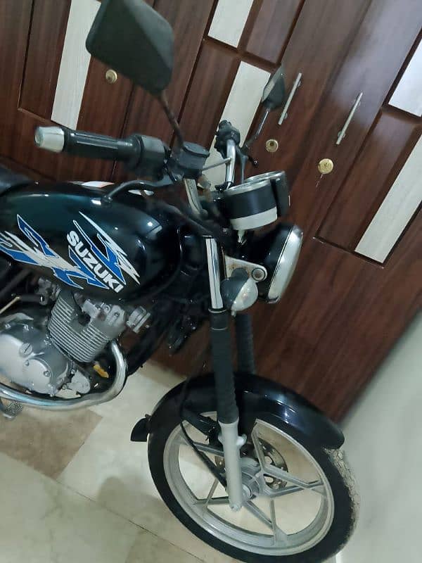 Suzuki Gs 150 Special Edition Fully Genuine. 8