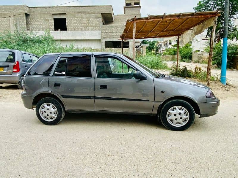 Suzuki Cultus VXR 2011(October) Mehran, Swift, passo, alto se behtar 2