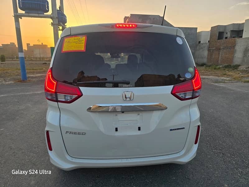 Honda Freed G SENSING 2019 4