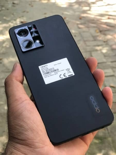 Oppo F21 Pro 0