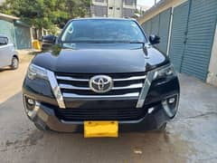 Toyota Fortuner V 2020