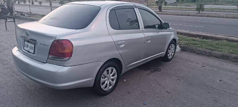 Toyota Platz 2003 4